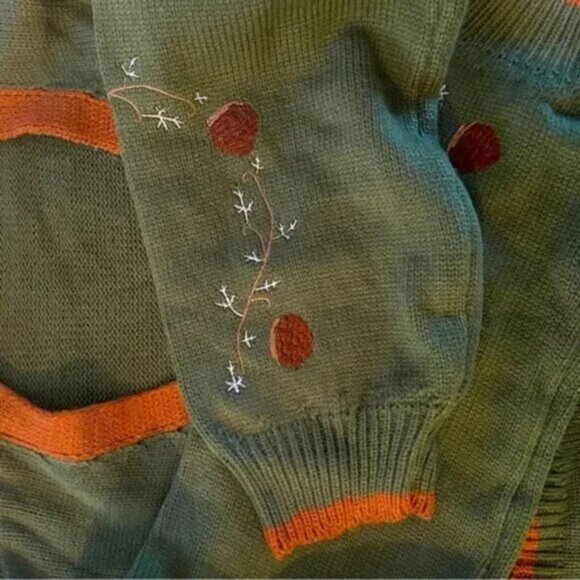 Button Up Fox Nature Army Green Cardigan With Pockets - Picture 3 of 6